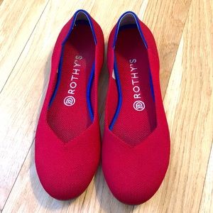Red Rothy’s flats